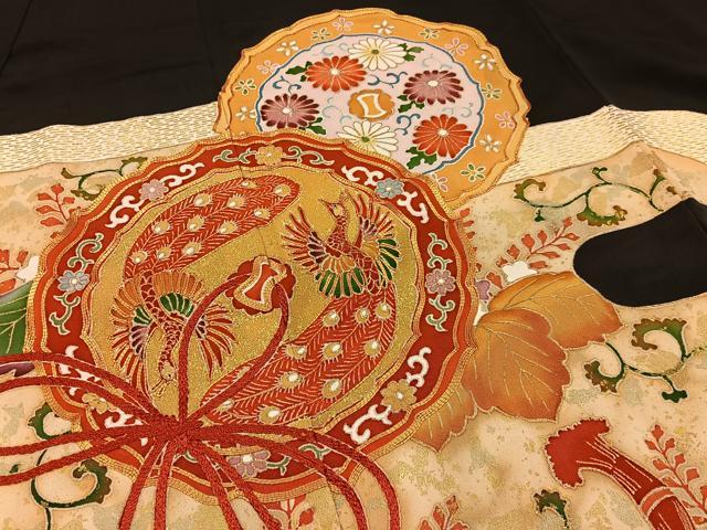 平和屋着物■豪華黒留袖 駒刺繍 鳳凰鏡裏花文 金彩 正絹 逸品 BAAY6732hj