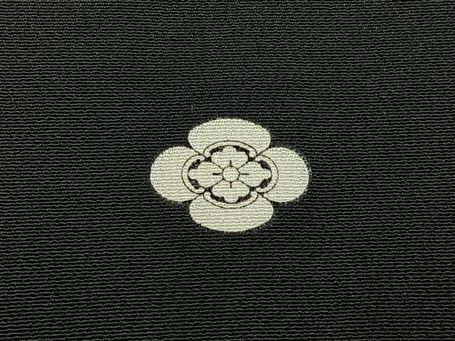 平和屋着物■豪華黒留袖 駒刺繍 鳳凰鏡裏花文 金彩 正絹 逸品 BAAY6732hj