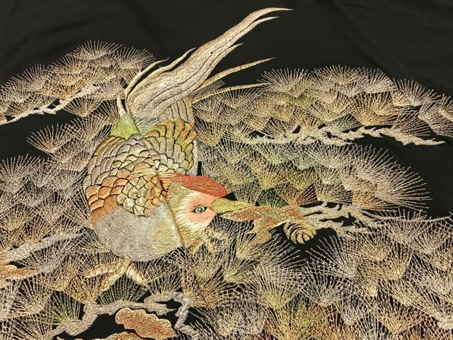 平和屋着物■豪華黒留袖 総刺繍 松に尾長鶏 金糸 正絹 逸品 BAAY6813hj