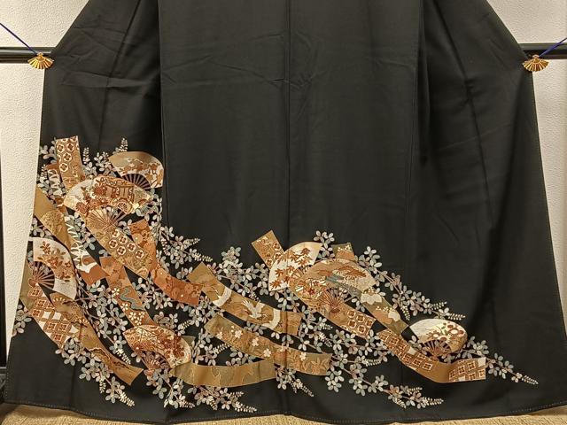 平和屋着物■豪華黒留袖 駒刺繍 扇面短冊花文 金彩 正絹 逸品 BAAY6868hj