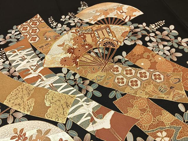平和屋着物■豪華黒留袖 駒刺繍 扇面短冊花文 金彩 正絹 逸品 BAAY6868hj