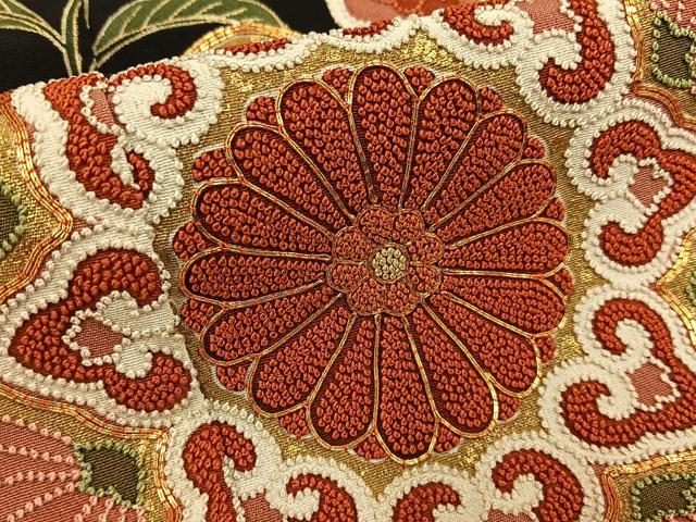 平和屋着物●中国三大刺繍 相良刺繍 黒留袖 駒刺繍 宝相華 金彩 正絹 逸品 BAAY6890hj