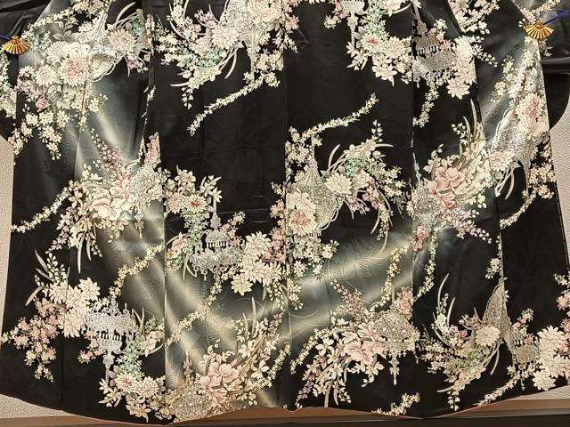 平和屋着物●豪華振袖 装飾花文 暈し染め 黒地 銀彩 正絹 逸品 BAAY8370hj