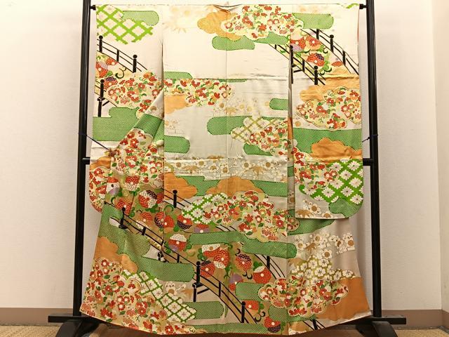 平和屋着物■豪華振袖 駒刺繍 渡橋雲取菊文 金彩 正絹 逸品 BAAY8396hj