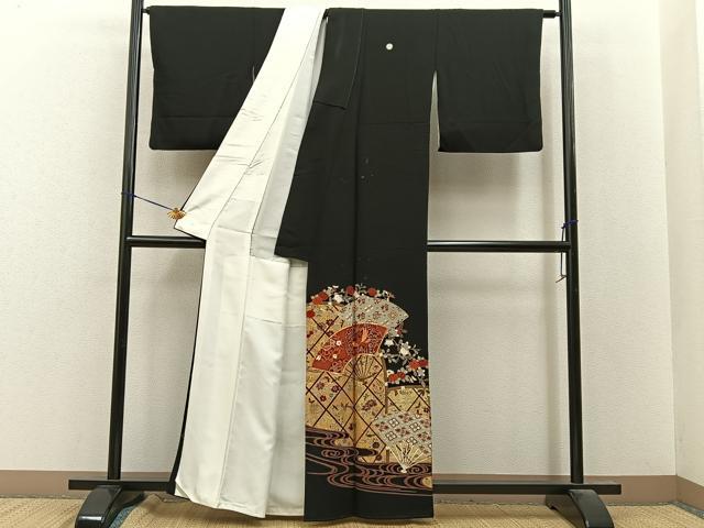 平和屋着物■豪華黒留袖 作家物 駒刺繍 鳳凰扇面花文 金銀彩 正絹 逸品 BAAY8465hj