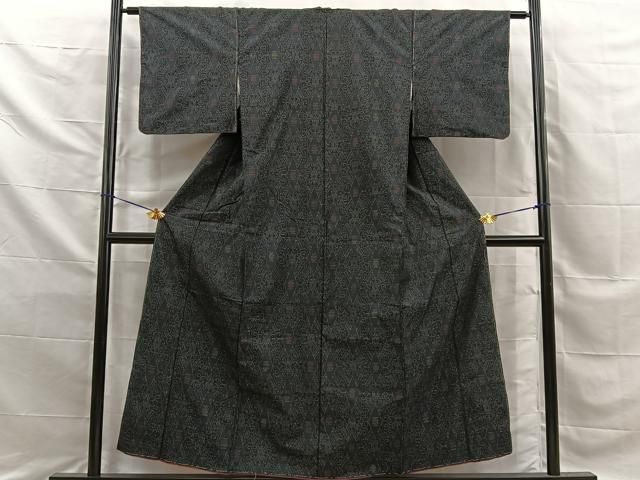 平和屋着物■本場大島紬 菱吉祥文 正絹 逸品 未使用 BAAY8717hj