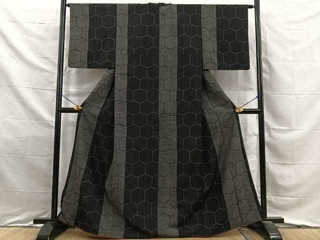 平和屋着物■上質な紬 亀甲文様 正絹 逸品 BAAY8748hj