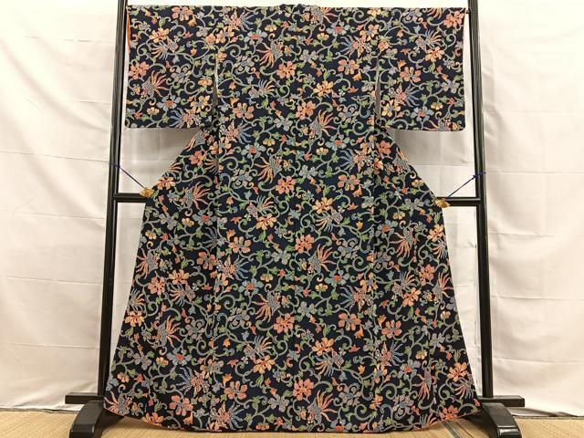 平和屋着物■上質な小紋 型染め 鳳凰花唐草文 濃紺地 鬼しぼ縮緬 正絹 逸品 BAAY8777hj
