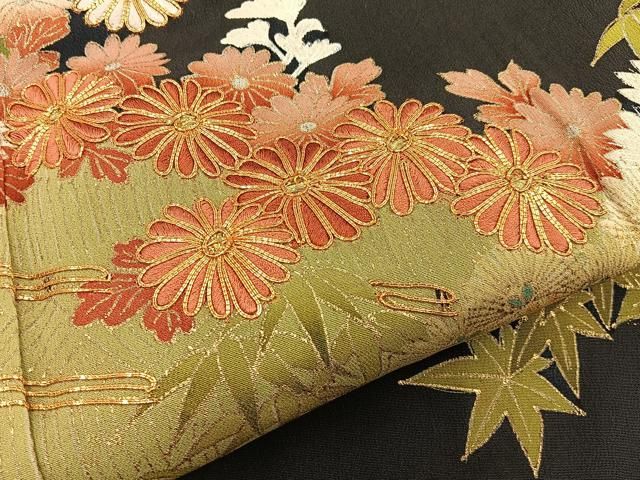 平和屋着物■豪華黒留袖 駒刺繍 松竹梅菊文 金彩 正絹 逸品 BAAY8794hj