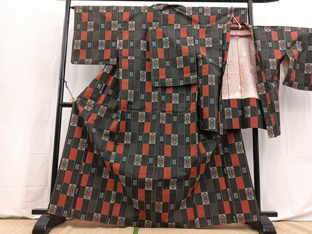 平和屋着物■本場村山大島紬 アンサンブル 幾何学文様 正絹 逸品 BAAY9057yc