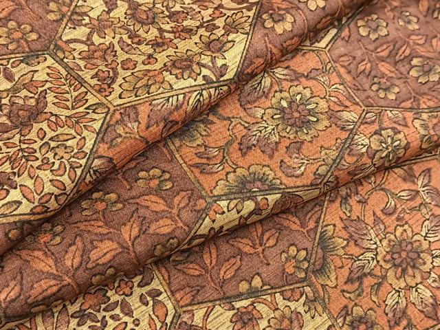 平和屋着物■上質な小紋 紬地 亀甲更紗花文 正絹 逸品 BAAY9275yc
