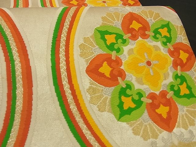平和屋着物■六通柄袋帯 唐織 立涌花文 金銀糸 逸品 n-by2394