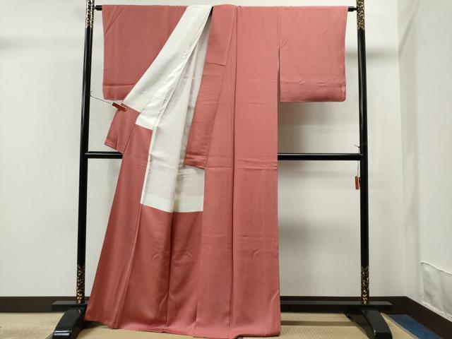平和屋着物●上質な色無地 甚三紅色 正絹 逸品 未使用 CAAQ3071yc