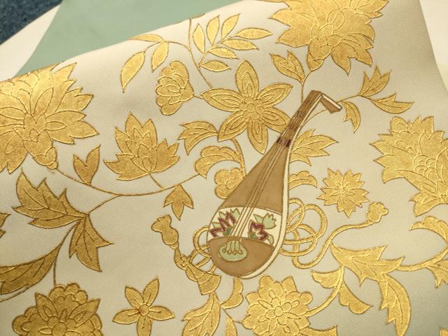 平和屋着物●塩瀬 九寸名古屋帯 楽器 更紗花文 金糸 正絹 逸品 CAAR7813hy