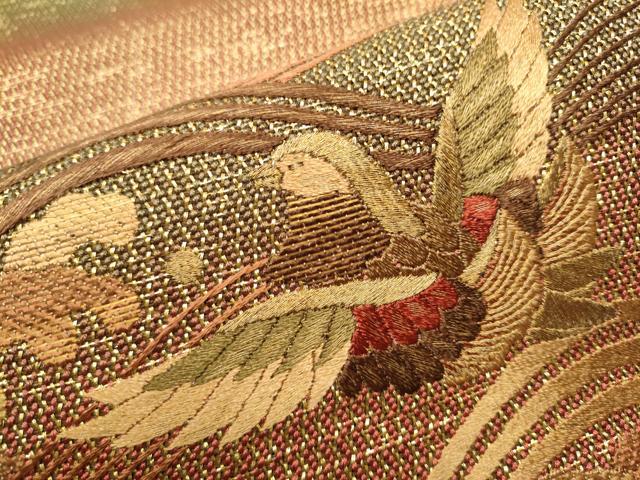 平和屋着物●ひなや工房 くむ・あむ・おる 伊豆蔵明彦 太鼓柄袋帯 総刺繍 流水飛鳥文 金糸 正絹 逸品 CAAT0858hy