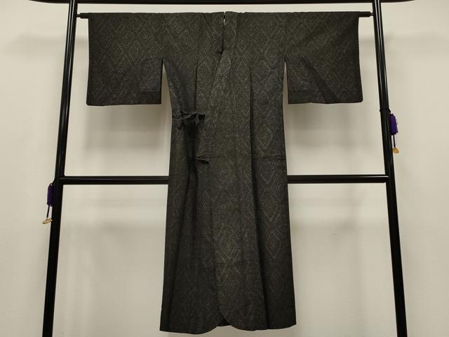 平和屋着物▽道中着 単衣 寿光織 菱繋花文 黒地 金糸 ロング丈 正絹 逸品 CAAT5813id