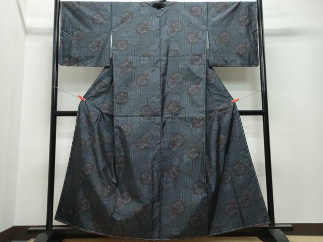 平和屋着物●本場大島紬 亀甲花丸文 喜名田織物謹製 証紙付き 正絹 逸品 CAAT7055vf
