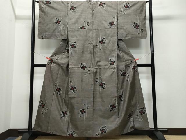 平和屋着物●本場大島紬 9マルキ 草花文 正絹 逸品 CAAT7088vf