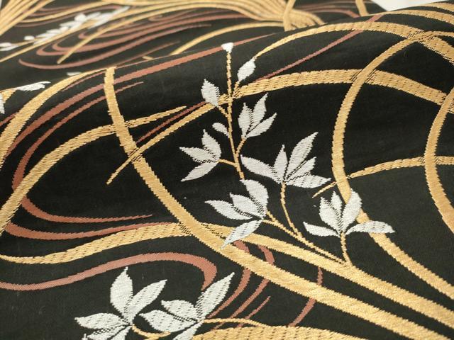 平和屋着物●六通柄 本袋帯 流水草花文 黒地 金糸 正絹 逸品 CAAT8055hy