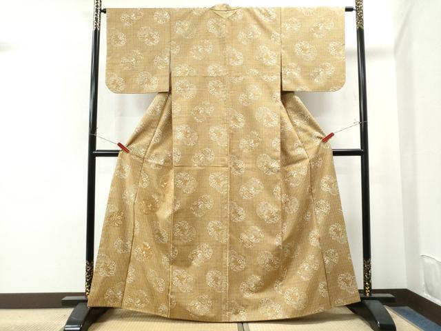 平和屋着物●石川県指定無形文化財 牛首紬 白山工房 手織り 訪問着 加賀染 刺繍 草花丸文 反端付き 正絹 逸品 CAAU1614yc