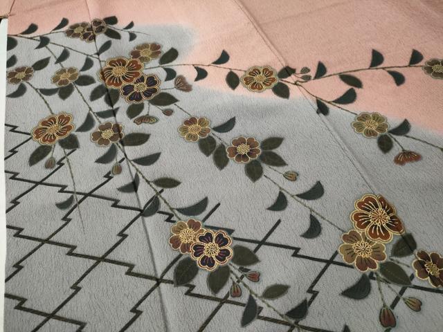 平和屋着物●訪問着 松皮菱枝花文 暈し染め 金彩 正絹 逸品 CAAU1645yc