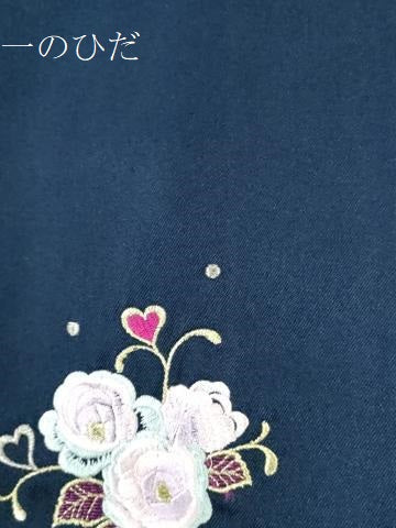 平和屋着物●女性 行灯袴 総刺繍 花唐草文 留紺色 卒業式 洗える着物 未使用 CAAU2341yc