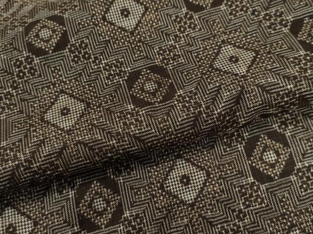 平和屋着物●本場大島紬 アンティーク大島 菱吉祥文 正絹 逸品 CAAU2573yc