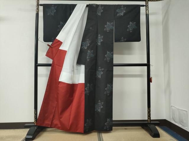 平和屋着物●本場大島紬 地空き 舞花文 正絹 逸品 CAAU2585yc