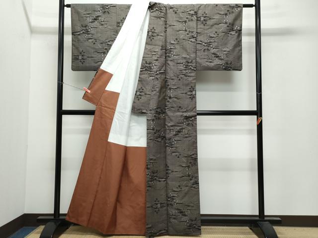 平和屋着物●本場大島紬 7マルキ 泥染め 秋草文 興辰雄作 証紙付き 正絹 逸品 CAAU9911vf