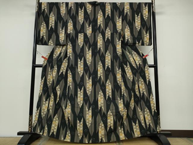 平和屋着物▽小紋 単衣 矢羽舞桜文 黒地 洗える着物 CAAV3193ut