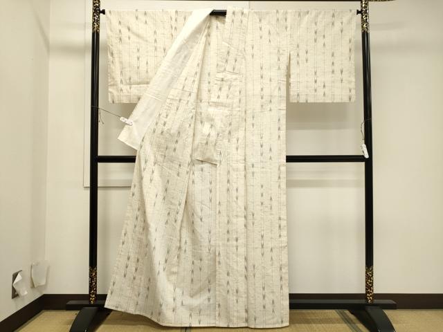 平和屋着物▽ぜんまい紬 単衣 矢羽文 三越扱い 正絹 逸品 CAAV3790dy
