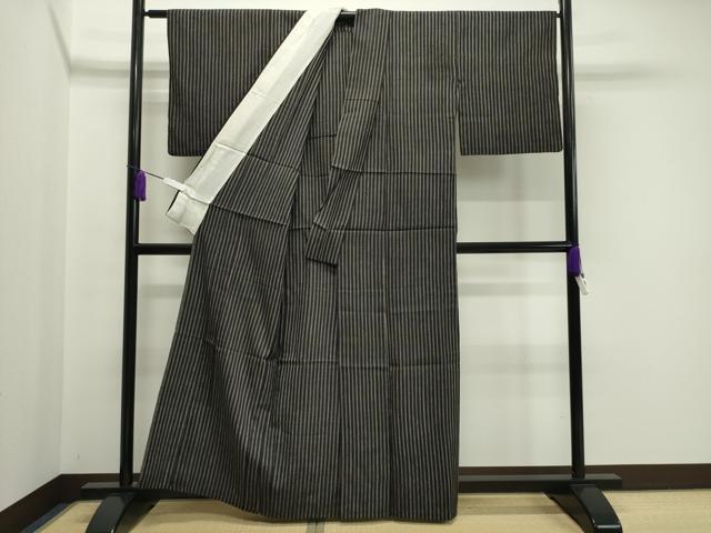 平和屋着物▽上質な紬 単衣 縞 黒地 正絹 逸品 CAAV8987gh