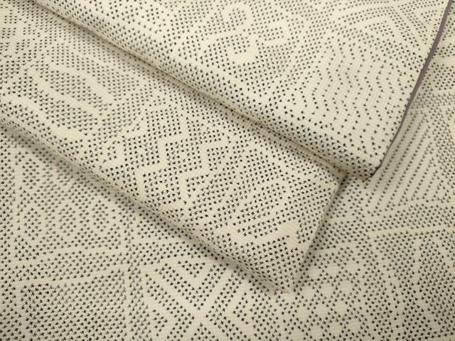 平和屋着物●本場大島紬 白大島 7マルキ 吉祥文 正絹 逸品 CAAV9370ze