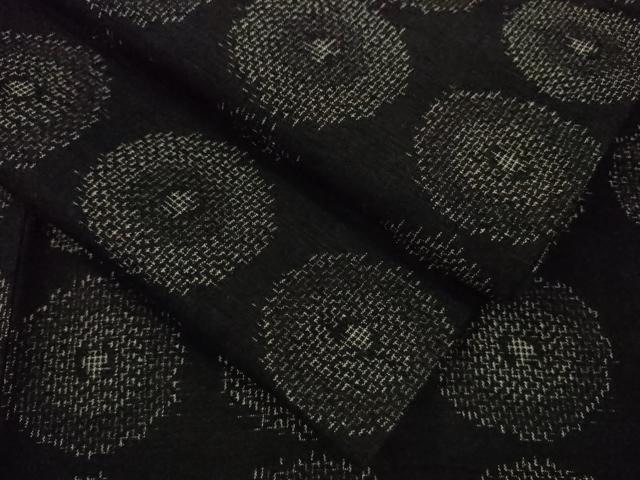 平和屋着物▽上質な紬 単衣 吉祥丸文 黒地 正絹 逸品 CAAV9462ze