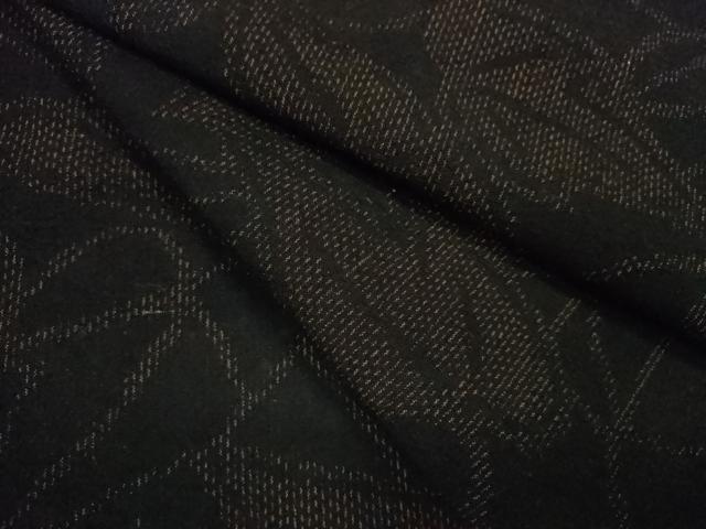 平和屋着物▽上質な紬 単衣 葉尽くし 黒地 正絹 逸品 CAAV9466ze