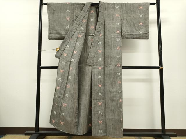 平和屋着物▽上質な紬 単衣 舞蝶文 正絹 逸品 CAAV9522ze