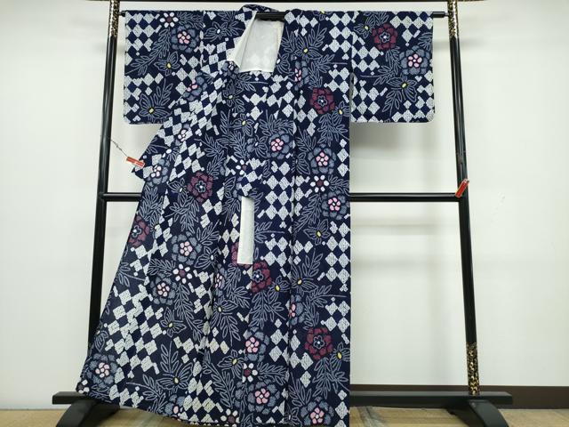 平和屋着物∴夏物 浴衣 有松鳴海絞り 枝花舞蝶文 綿 逸品 CAAW1138ng