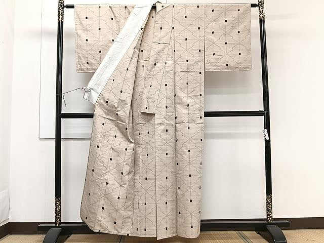 平和屋着物▽上質な紬 単衣 松皮菱文 正絹 逸品 未使用 CAAW1226xi