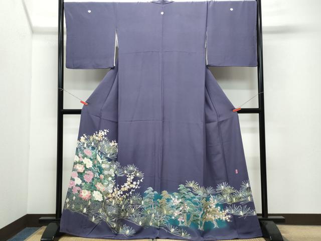 平和屋着物●十日町友禅作家 岡村蒼風 色留袖 松花文 正絹 逸品 CAAW3784vf