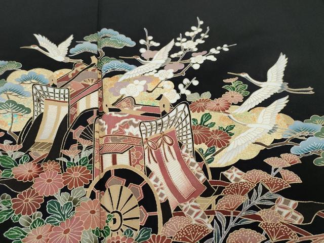 平和屋着物●豪華黒留袖 御所車飛鶴屏風草花文 金彩 正絹 逸品 CAAW3944vf