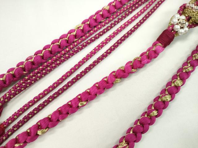 平和屋着物●和装小物 振袖用帯締め つまみ細工 パール 花 ラズベリーレッド 金糸 切り房 逸品 未使用 CAAW4154ju