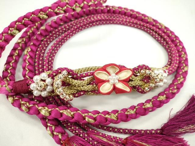 平和屋着物●和装小物 振袖用帯締め つまみ細工 パール 花 ラズベリーレッド 金糸 切り房 逸品 未使用 CAAW4154ju