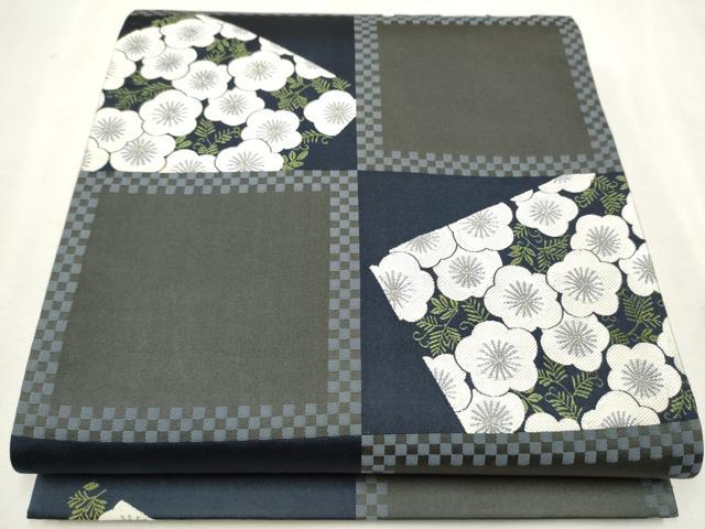 平和屋着物●六通柄袋帯 唐織 市松舞梅文 金糸 正絹 逸品 CAAW4694hy