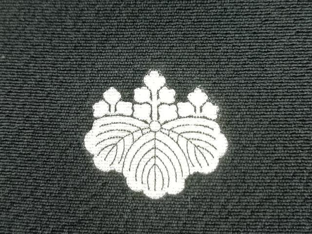 平和屋着物●豪華黒留袖 駒刺繍 溢れ松葉菱吉祥花唐草文 金彩 正絹 逸品 CAAW7897yc