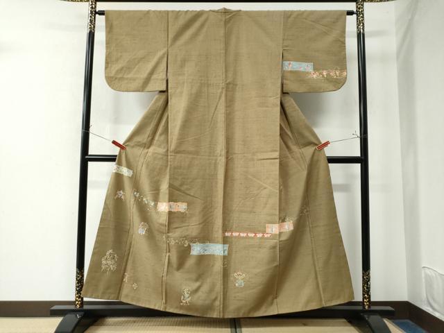 平和屋着物●訪問着 紬地 型染め 狩猟動物蔦の葉草花文 正絹 逸品 CAAW7934yc