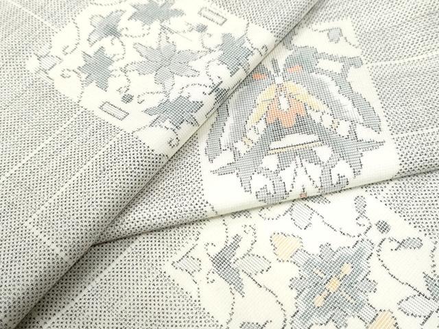 平和屋着物●本場大島紬 白大島 9マルキ 色紙重ね花蝶唐草文 正絹 逸品 CAAW8214yc