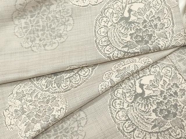 平和屋着物●本場大島紬 白大島 9マルキ 絵皿鳳凰草花文 正絹 逸品 CAAX0803vf