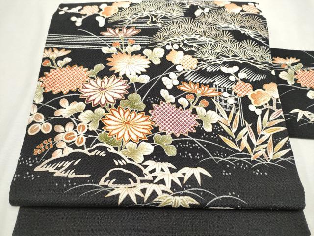 平和屋着物●九寸名古屋帯 松竹梅風景文 黒地 金彩 鬼しぼ縮緬 正絹 逸品 CAAX1513hy