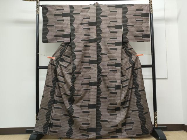 平和屋着物●本場大島紬 7マルキ 吉祥文 正絹 逸品 CAAX3056th