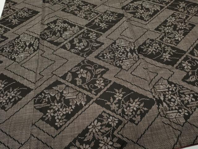 平和屋着物●本場大島紬 7マルキ 風景草花文 正絹 逸品 CAAX3100th